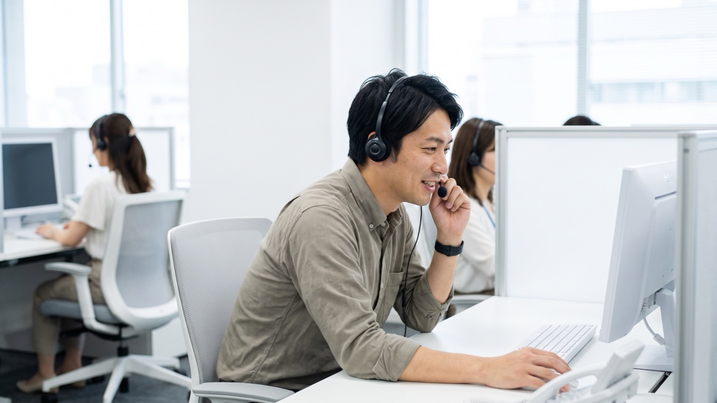 AIと有人を組み合わせた段階的な導入